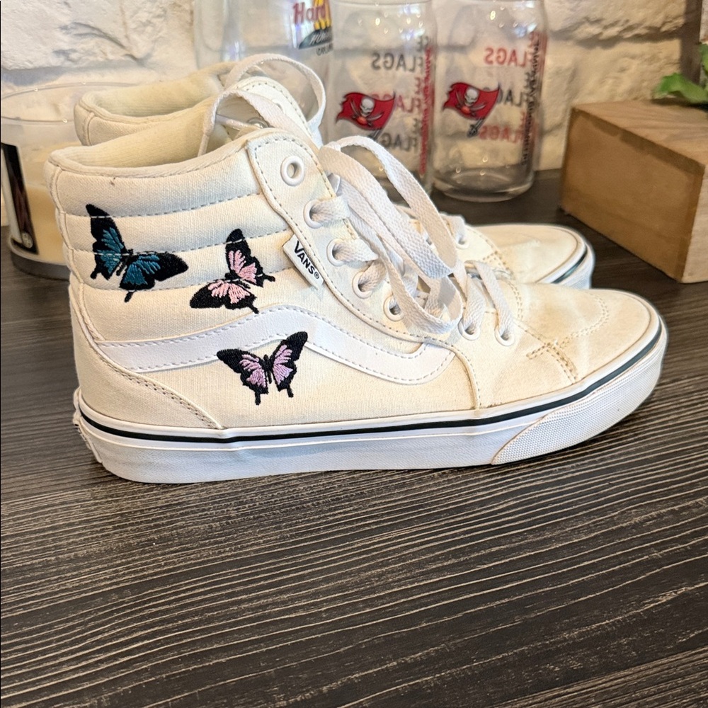 Vans Off-White filmore High Top Sneakers with embroidered butterfly’s